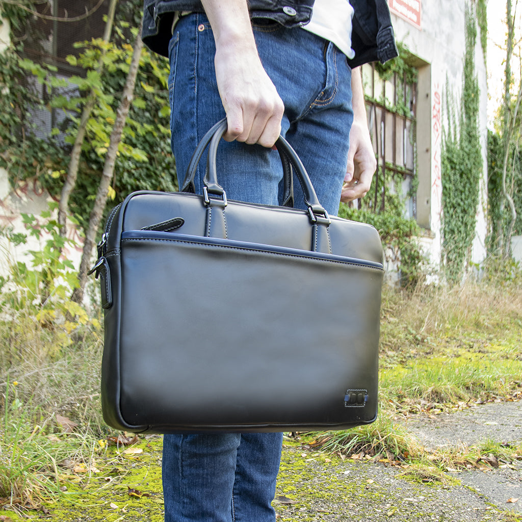 WELL3170 Leather Briefcase